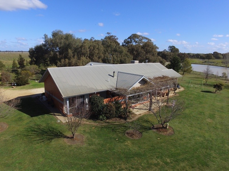 221 Aratula North Road, Deniliquin NSW 2710