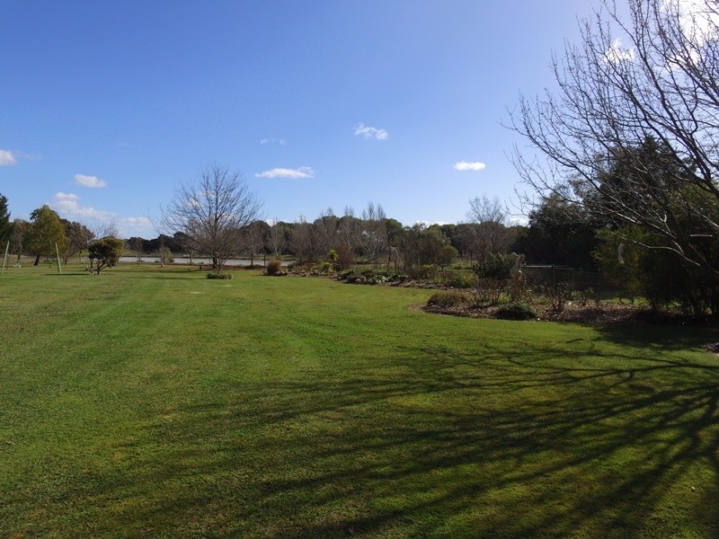 221 Aratula North Road, Deniliquin NSW 2710