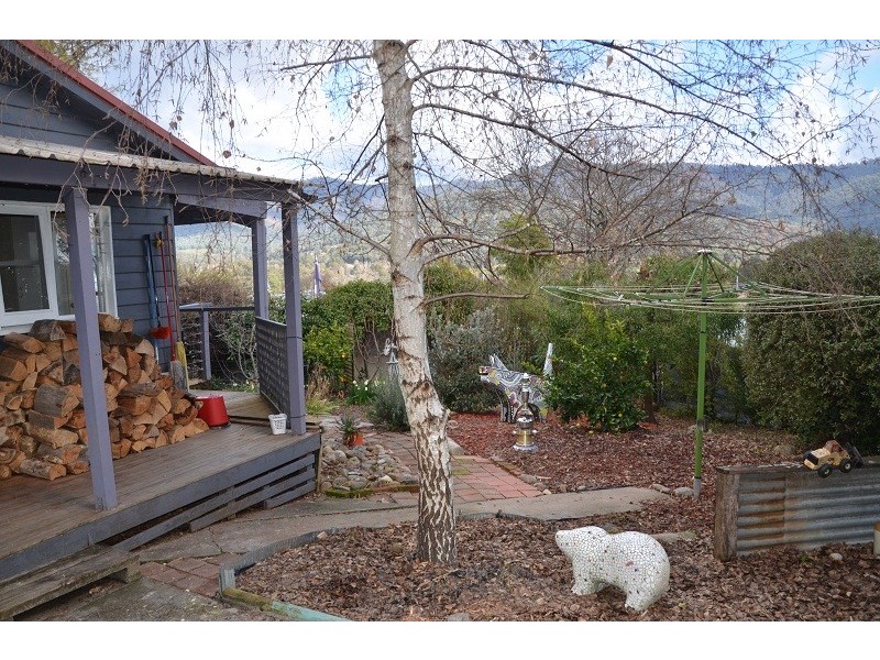 31 Bogong Avenue, Mount Beauty VIC 3699