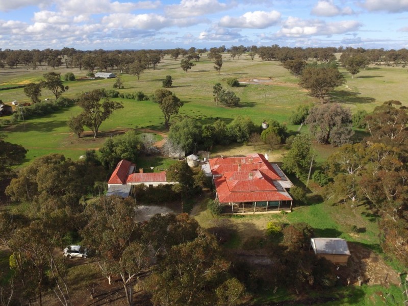 1112 Back Barooga Road, Mulwala NSW 2647