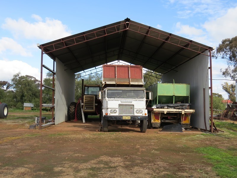 1112 Back Barooga Road, Mulwala NSW 2647