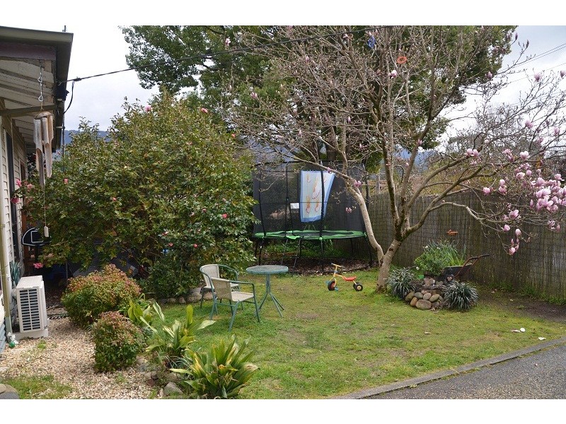 1 Mount Street, Mount Beauty VIC 3699