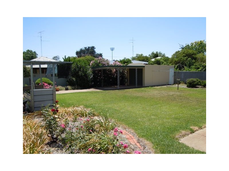 27 Audley Street, Narrandera NSW 2700