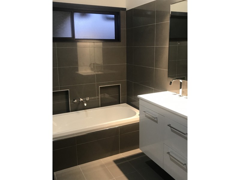 77 MAHONGA STREET, Jerilderie NSW 2716