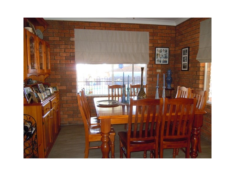 4 Bells Road, Narrandera NSW 2700