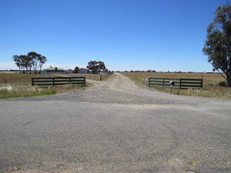 534 Willawa Lane, Jerilderie NSW 2716