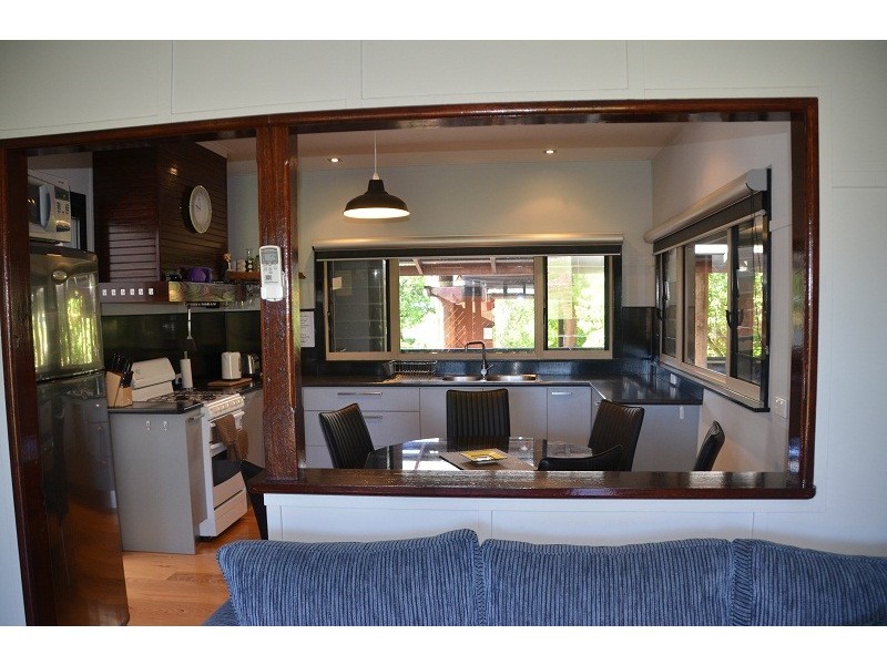 184 Kiewa Valley Highway, Tawonga VIC 3697