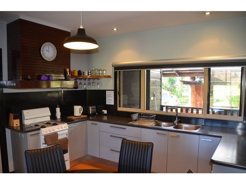 184 Kiewa Valley Highway, Tawonga VIC 3697