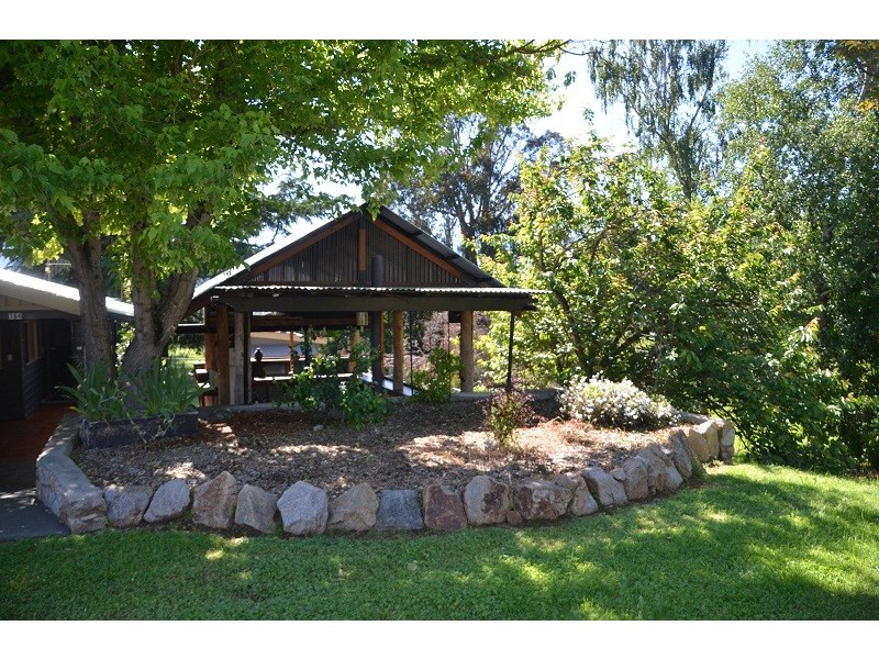 184 Kiewa Valley Highway, Tawonga VIC 3697