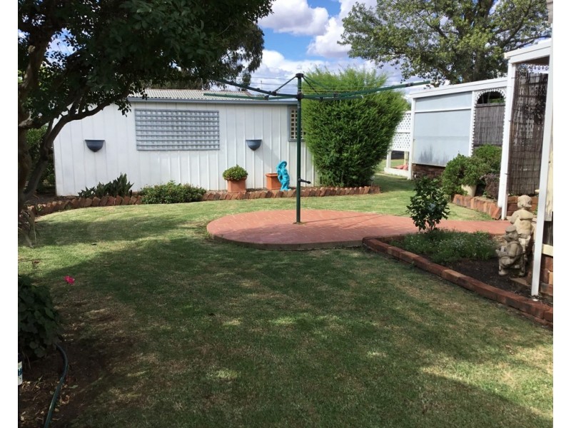 29 COREEN STREET, Jerilderie NSW 2716