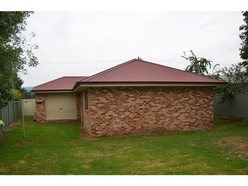 14 Valley Avenue, Mount Beauty VIC 3699