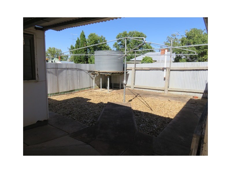 2-4 Willans Street, Narrandera NSW 2700