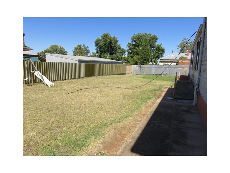 2-4 Willans Street, Narrandera NSW 2700
