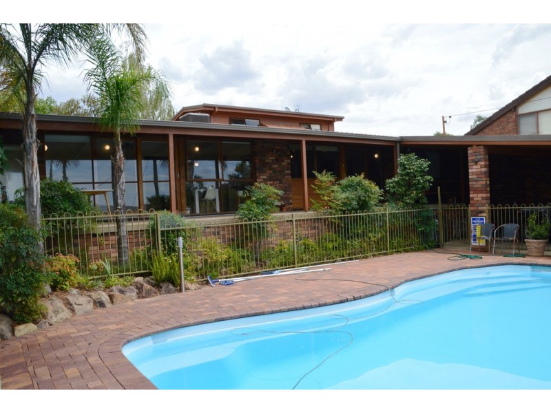26 Lawrence Street, Cootamundra NSW 2590