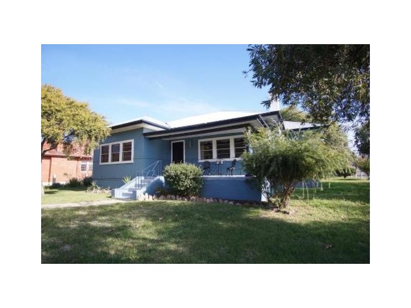 132 Audley Street, Narrandera NSW 2700
