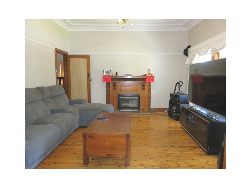 132 Audley Street, Narrandera NSW 2700
