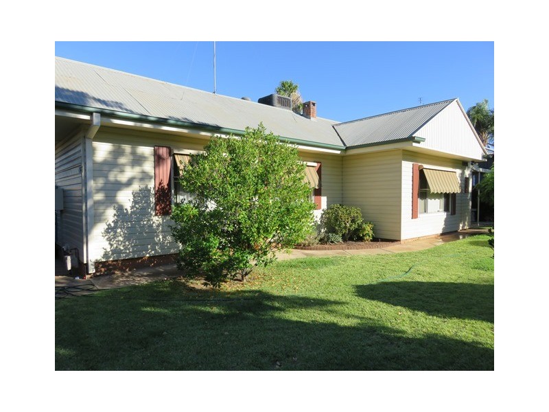 6 Jonsen, Narrandera NSW 2700