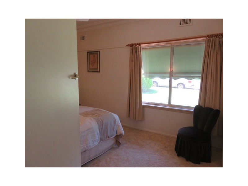 6 Jonsen, Narrandera NSW 2700