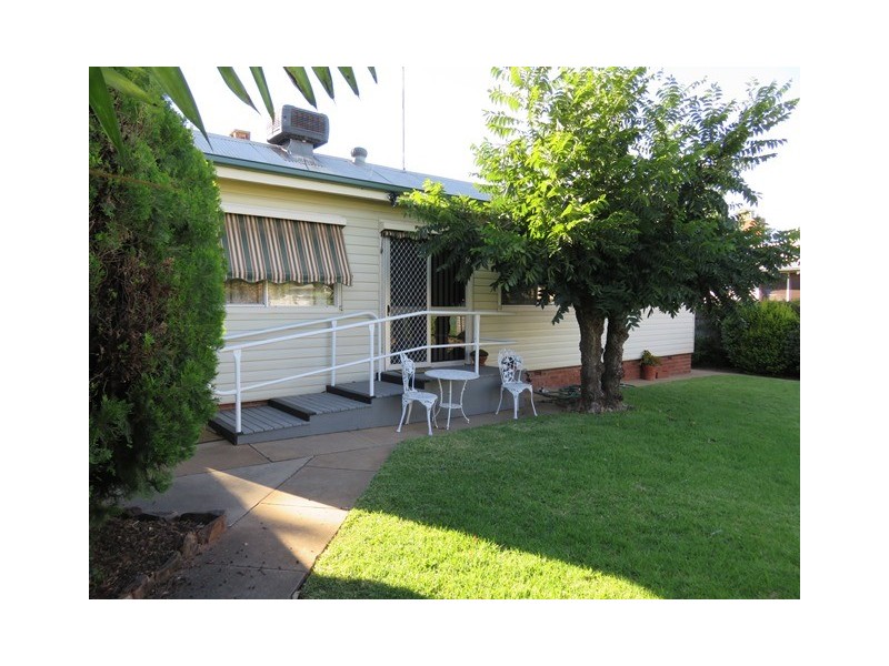 6 Jonsen, Narrandera NSW 2700