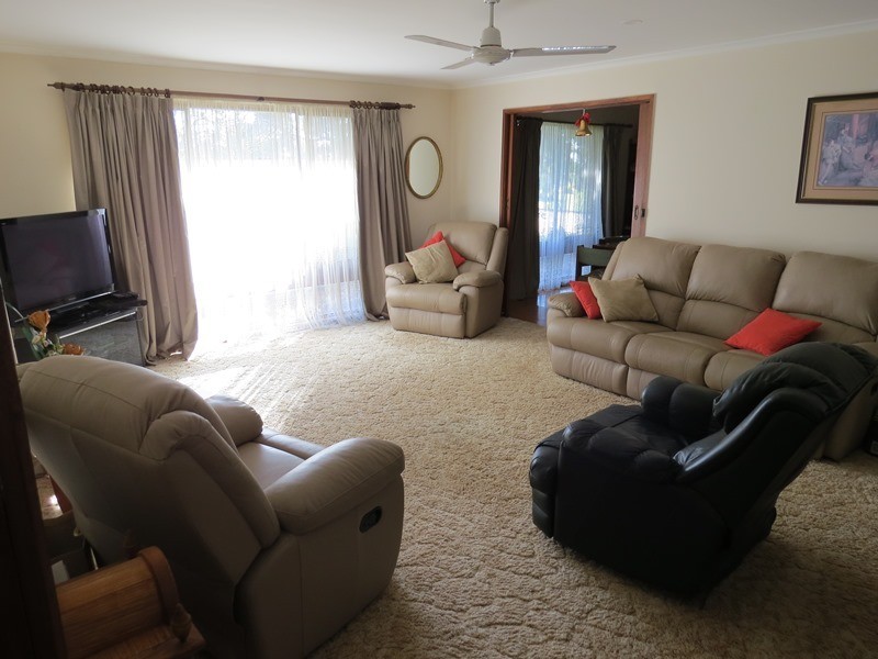 73 Maws Road, Deniliquin NSW 2710