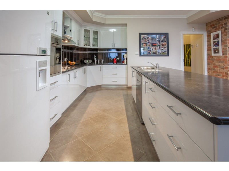 260 Shaw Street, Albury NSW 2640