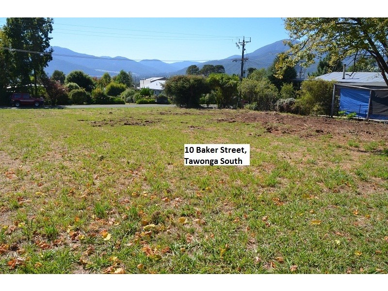 10 Baker Street, Tawonga South VIC 3698