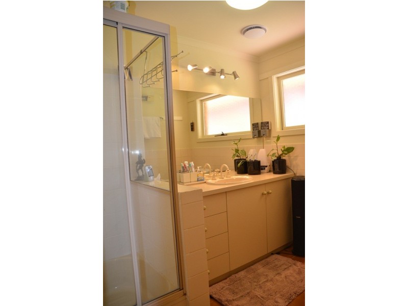 903 Great Alpine Road, Freeburgh VIC 3741