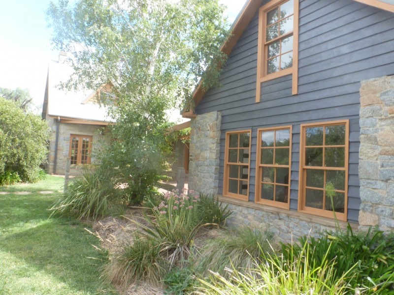 3 Little, Boorowa NSW 2586
