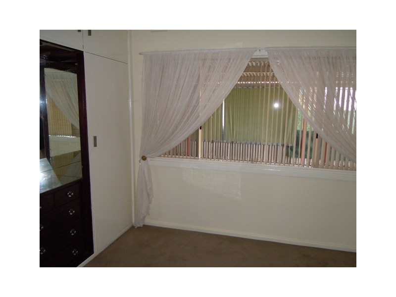 30 Douglas Street, Narrandera NSW 2700