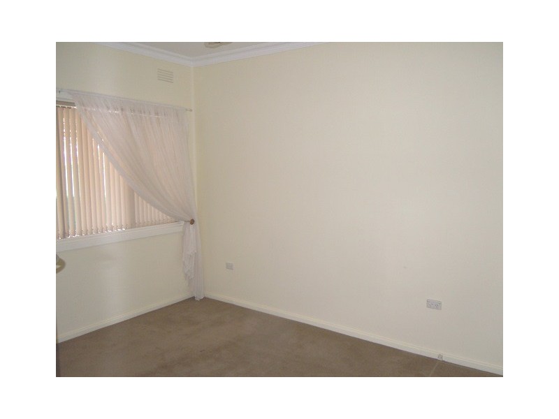 30 Douglas Street, Narrandera NSW 2700