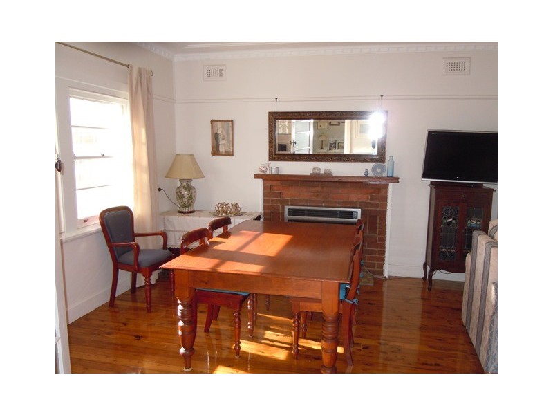 36 Riverine Street, Narrandera NSW 2700