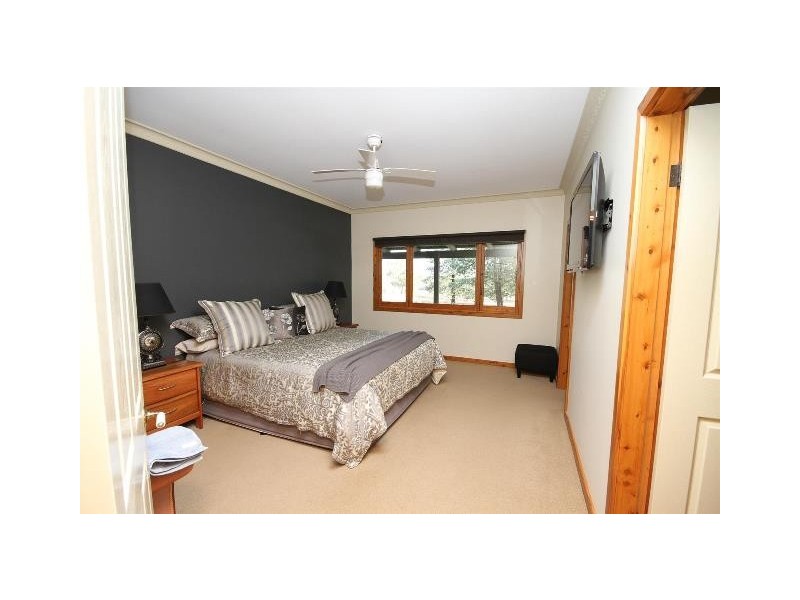 - Cnr River Street/Watermain, Narrandera NSW 2700