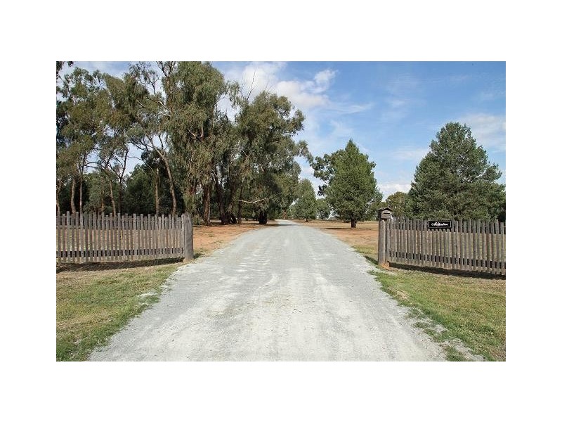 - Cnr River Street/Watermain, Narrandera NSW 2700