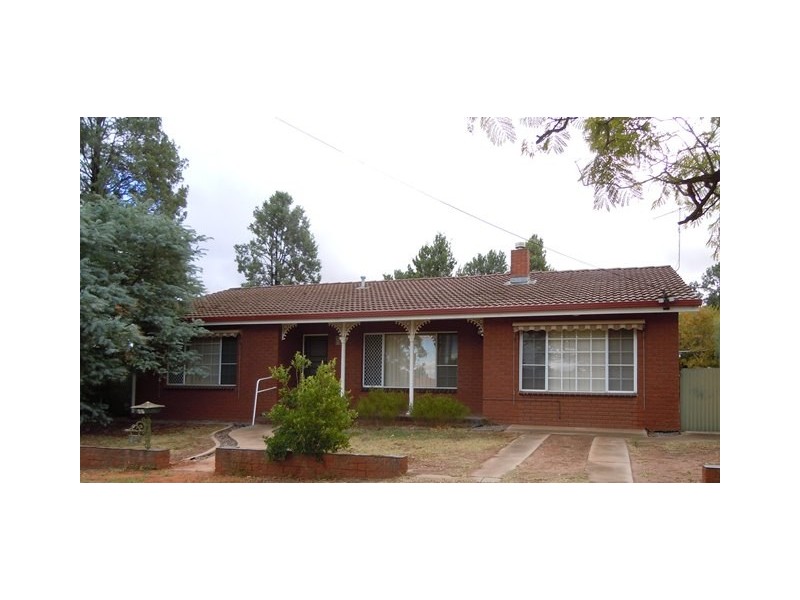 87 Douglas Street, Narrandera NSW 2700