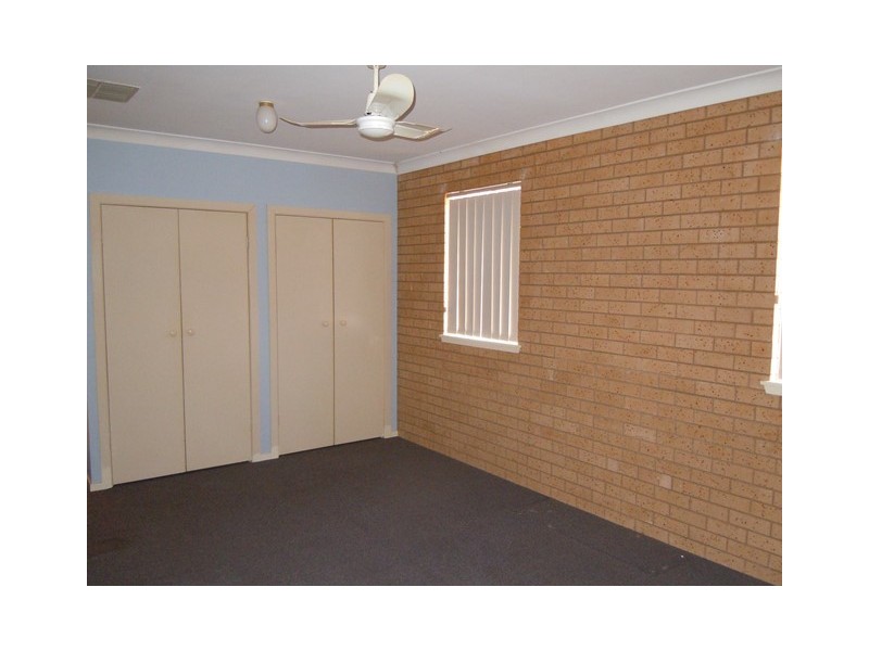 87 Douglas Street, Narrandera NSW 2700