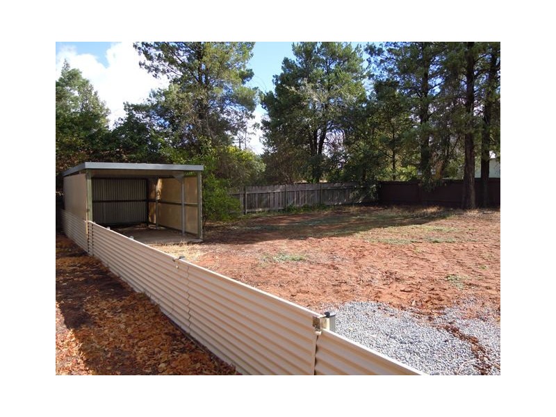 87 Douglas Street, Narrandera NSW 2700