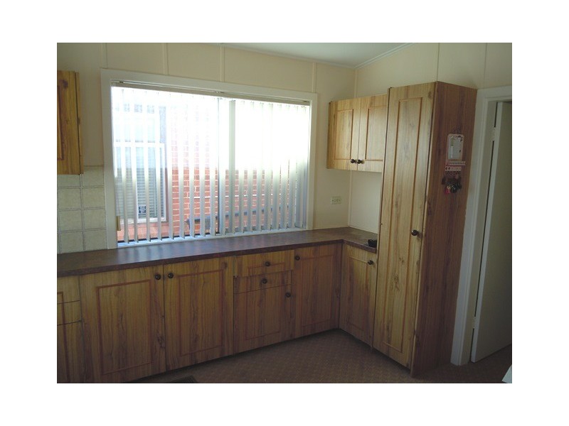 24 Argyle Street, Narrandera NSW 2700