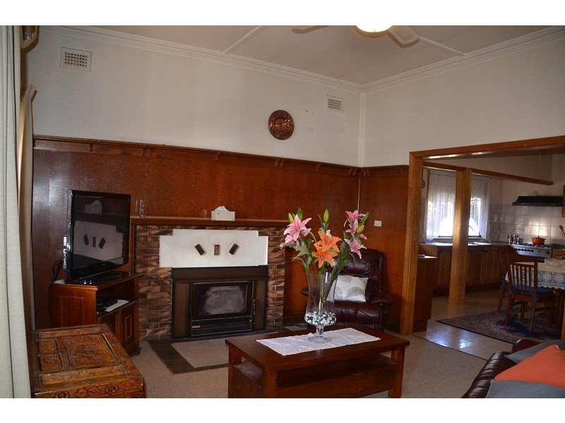 63 Kiewa Valley Highway, Tawonga VIC 3697