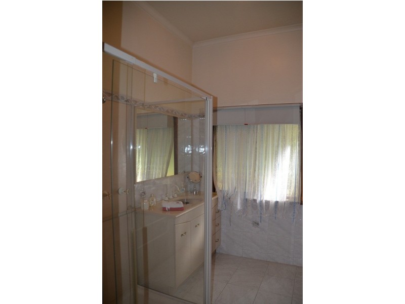 63 Kiewa Valley Highway, Tawonga VIC 3697