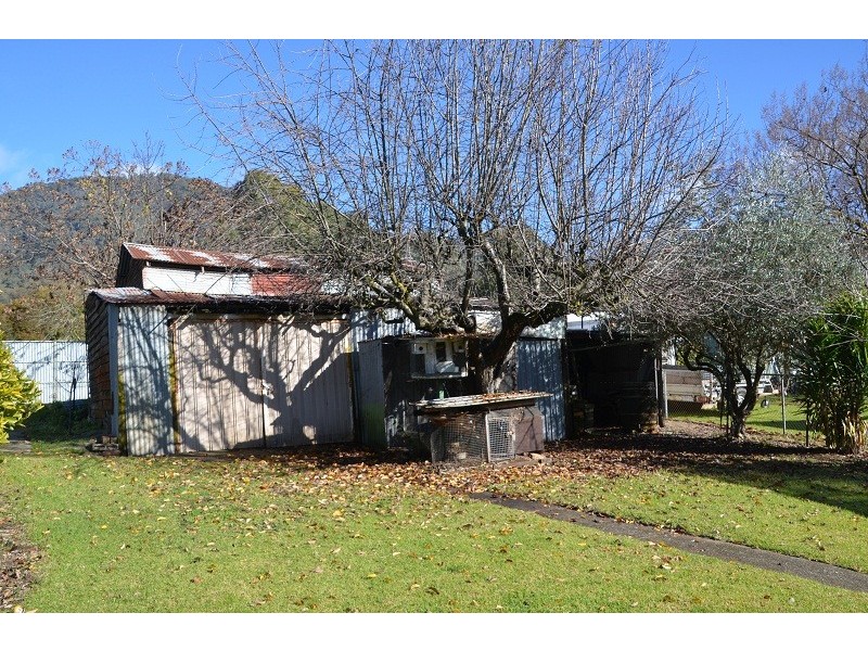 63 Kiewa Valley Highway, Tawonga VIC 3697