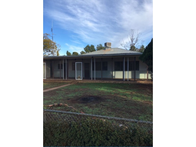 606 Semmelar Rd, Barellan NSW 2665