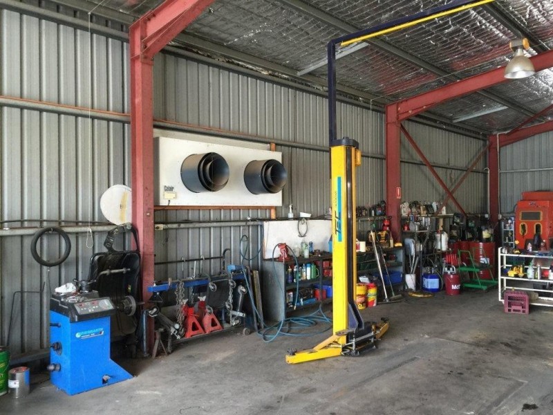 59 Kiewa East Road, Tangambalanga VIC 3691