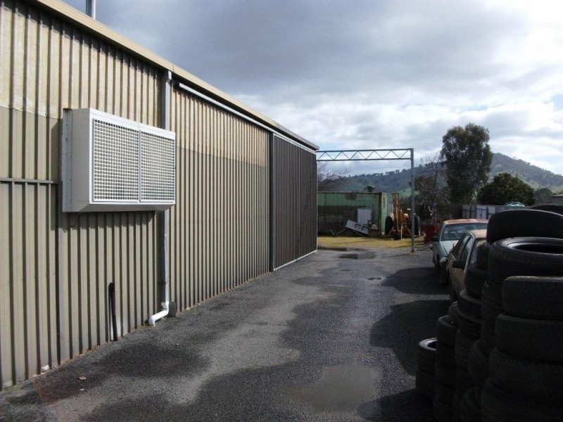 59 Kiewa East Road, Tangambalanga VIC 3691