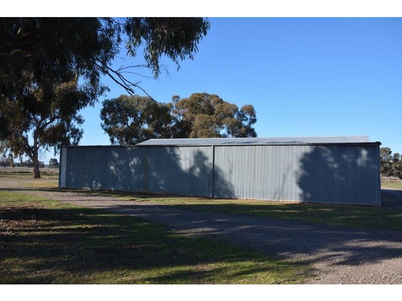 ‘Ascot’ RMB 185 Hetherington Road, Deniliquin NSW 2710
