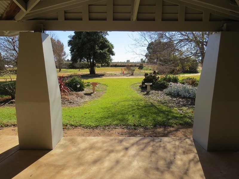 666 Lindifferon Lane, Deniliquin NSW 2710