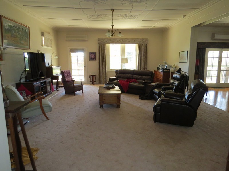 666 Lindifferon Lane, Deniliquin NSW 2710