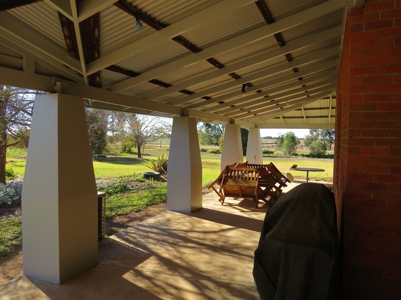 666 Lindifferon Lane, Deniliquin NSW 2710