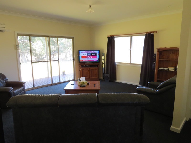 83 Billabong Creek Drive, Conargo NSW 2710