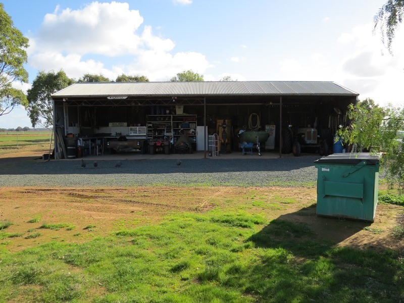 83 Hogans Lane, Deniliquin NSW 2710