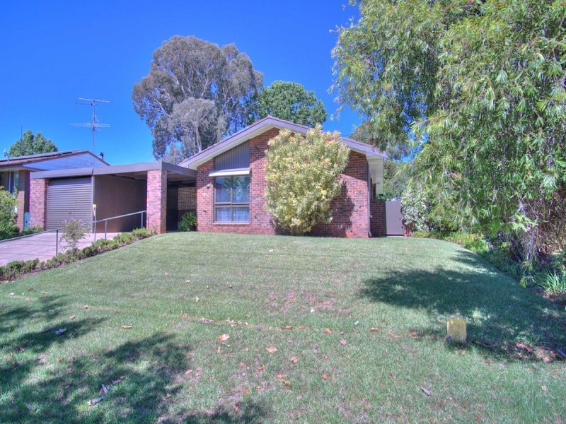 63 Elizabeth Street, Narrandera NSW 2700